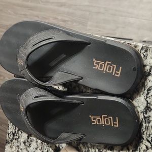 Flojos memory foam sandals